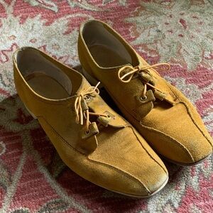 Vintage bowling shoes